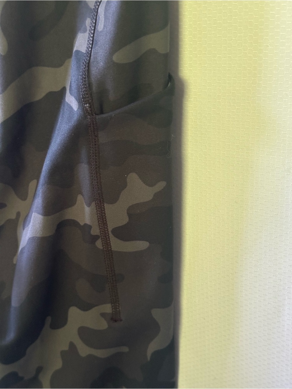 Howitzer Patriot MFG Black Camo Leggings Women’s Large Tactical Gym NWT - Picture 8 of 8